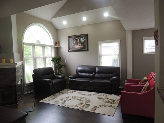 Living Room 3