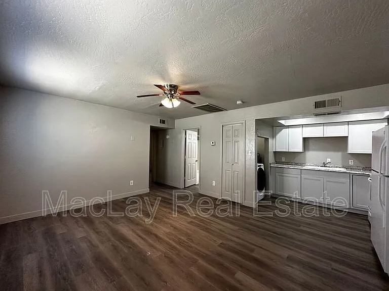1421 E Fillmore St #4 — Photo 18