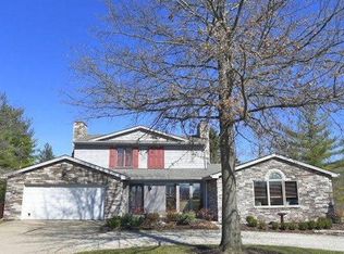 1496 Hine Rd, Hamilton, OH 45013