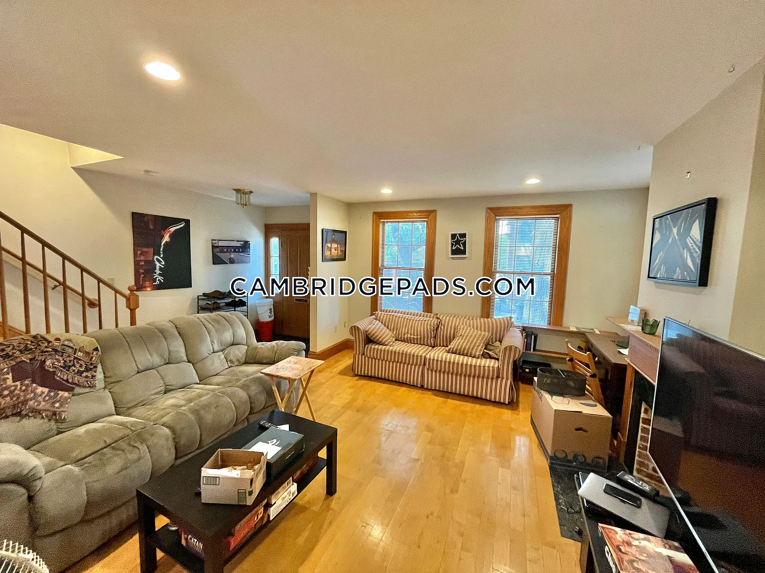 4 bed, $5,500 — Photo 1