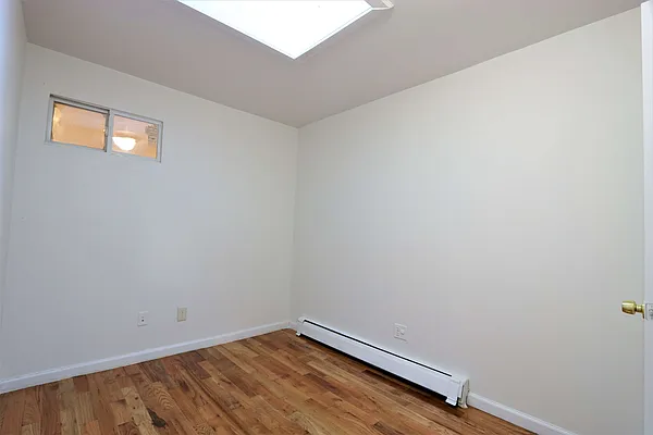 Rented by Empyreal Realty, Inc. | media 3