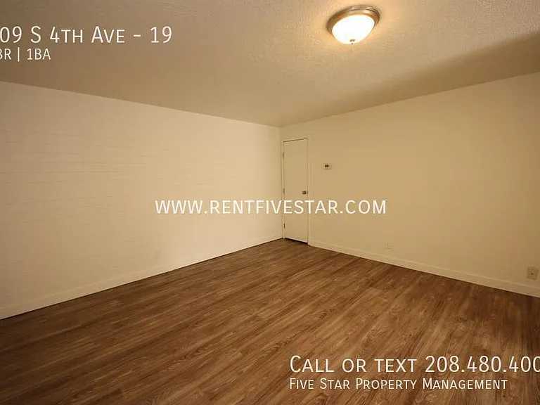 809 S 4th Ave #19 — Photo 4