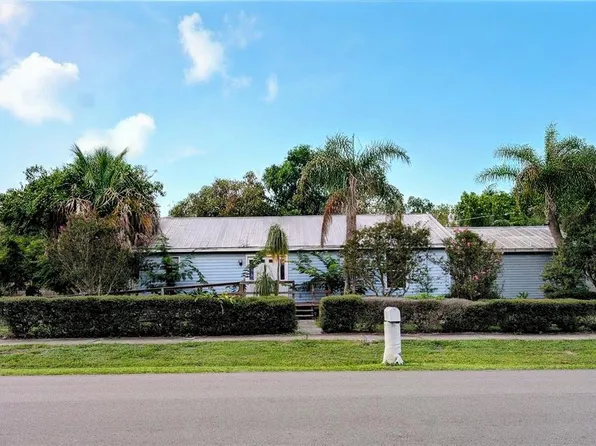 2915 W BALLAST POINT BOULEVARD, TAMPA, FL 33611