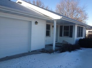 107 E Maple St, Ogden, IL 61859