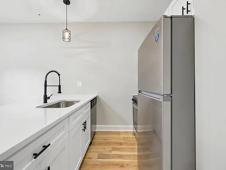 5853 Cedar Ave — Photo 15