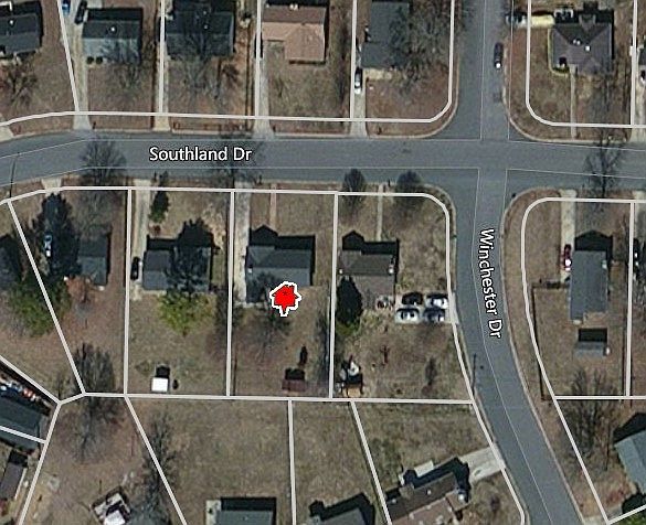 2nd image of 962 Southland Dr