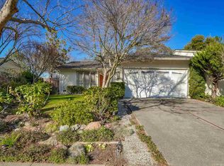 683 Thornhill Rd, Danville, CA 94526