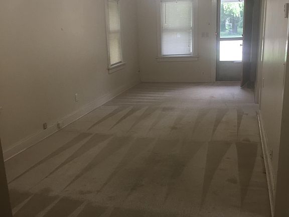 4th image of 628 East St