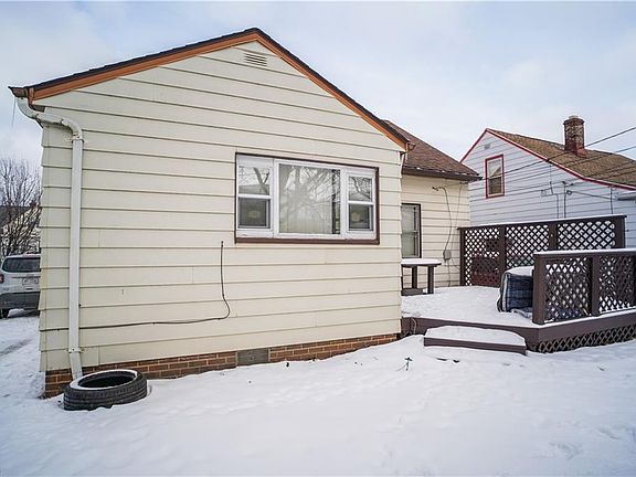3rd image of 15408 Northwood Ave
