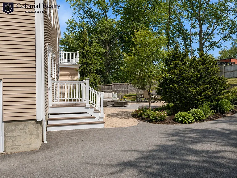 40 Glenellen Rd #1 — Photo 37