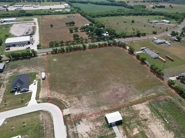 12705 Northern Steppe Ln, Ponder, TX 76259
