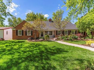 216 Dunsmere Ave, Pueblo, CO 81004
