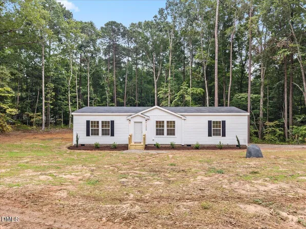2558 Buckingham Dr, Franklinton, NC 27525