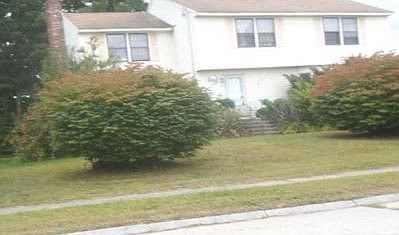 1st image of 30 Macdonald Dr
