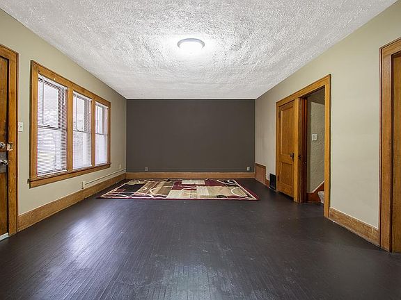3rd image of 119 Louis Ave