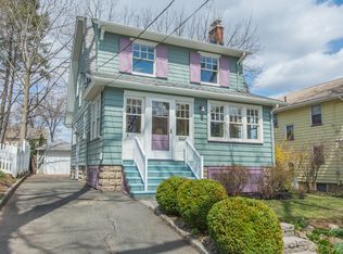 31 Comley Pl, Bloomfield, NJ 07003