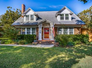 2639 W 12th St, Dallas, TX 75211