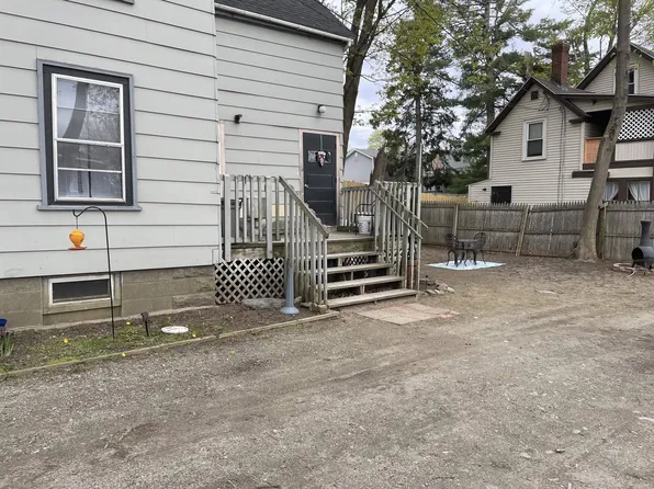 9 mann's Court, Brewer, ME 04412