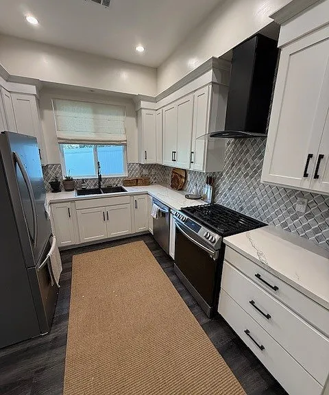 15752 Royal Ridge Rd — Photo 2