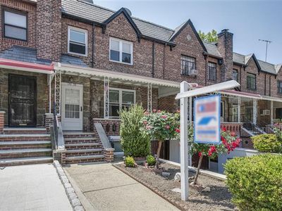 13938 85th Dr, Jamaica, NY, 11435