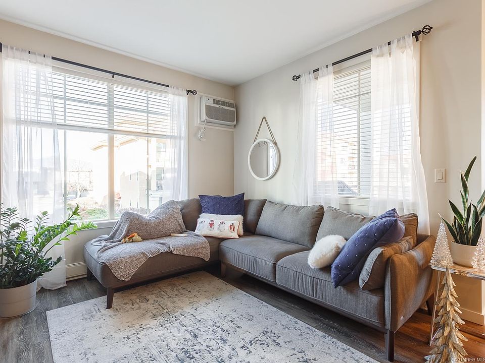 1st image of 3733 Casorso Rd #213
