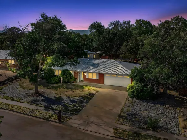 522 Rover Blvd, White Rock, NM 87547
