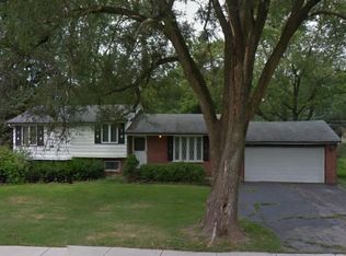 121 William St, New Lenox, IL 60451