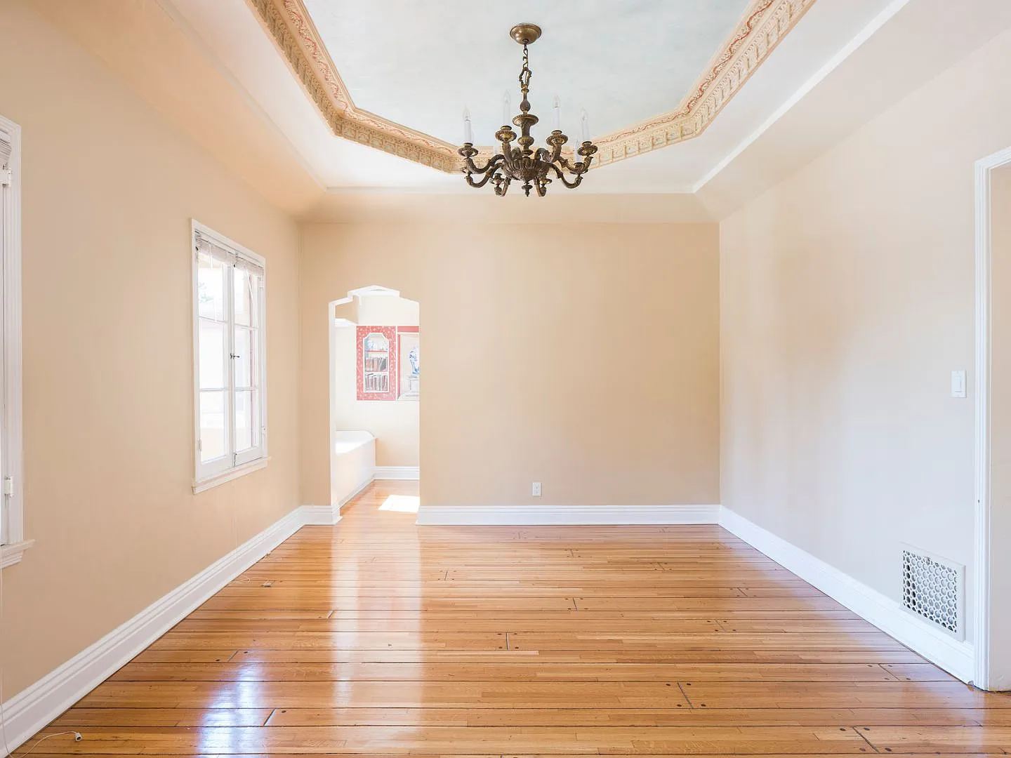 223 South Gale Drive — Photo 2
