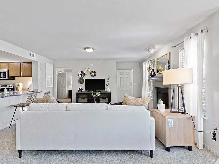 Tuscany Ranch Apartments — Photo 25