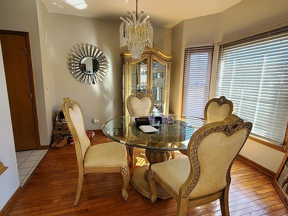 5th image of 5620 Feathercreek Rd