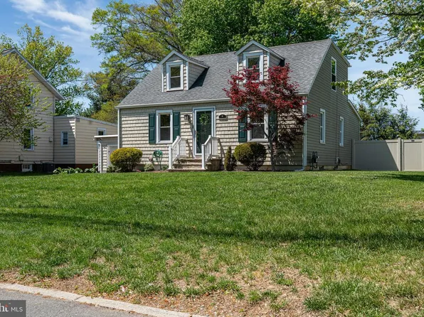 227 Princeton Ave, Hamilton, NJ 08619