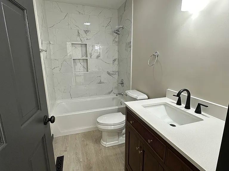 1429 Cedar Park Dr — Photo 4
