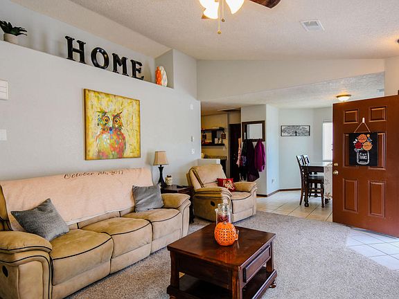 4th image of 8404 Vista Serena Ln SW