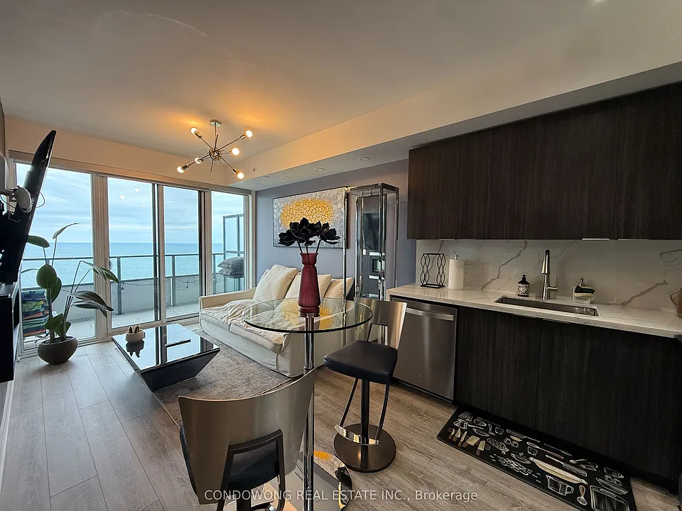 30 Shore Breeze Dr #5006