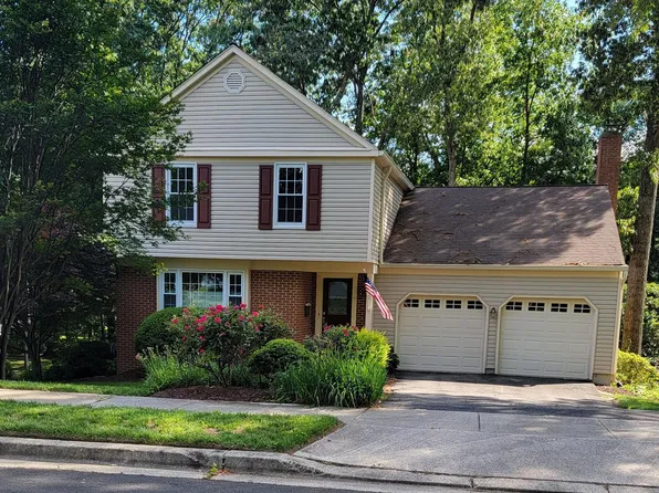 310 Wood Shadows Ct, Millersville, MD 21108