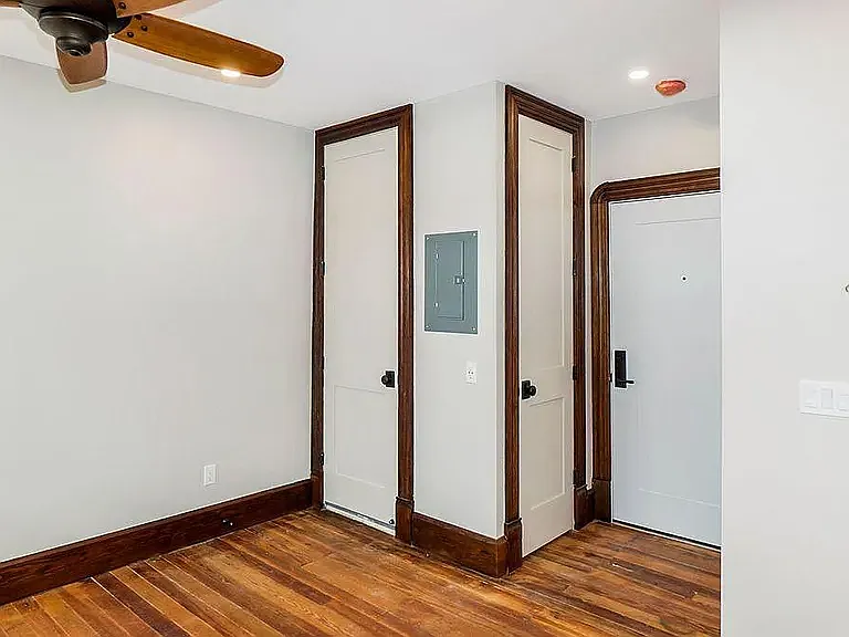 32 W Bridge St #303 — Photo 5