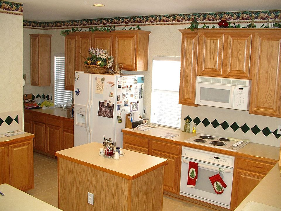 Gourmet Kitchen