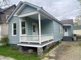 915 9th St, Port Huron, MI 48060