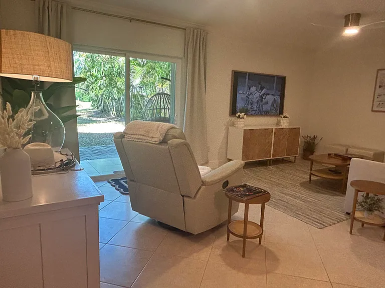 12768 Westhampton Cir — Photo 8