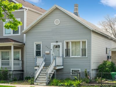 539 W 43rd Pl, Chicago, IL, 60609