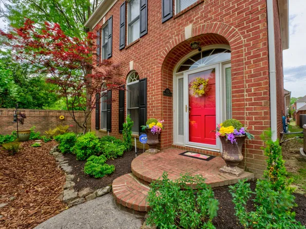 1012 Murray Hill Ln, Memphis, TN 38120