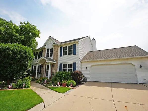 3911 Popple Ct, Green Bay, WI 54301