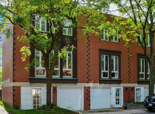 1330 S State St, Chicago, IL 60605