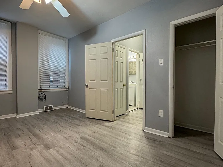 5115 Pine St #1 — Photo 10