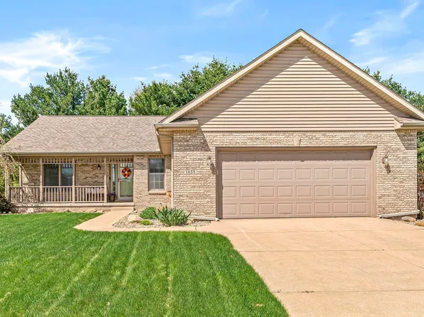 1435 Anchor Ct, Mishawaka, IN 46544