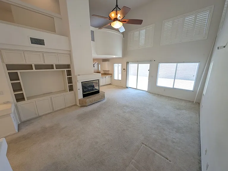 10900 Royal Highlands St — Photo 5
