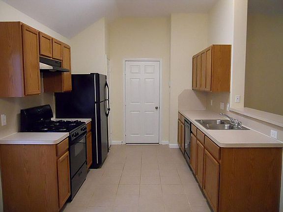 4th image of 12735 Brooke Vista Ln