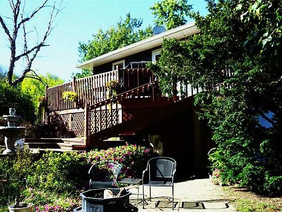 2nd image of 2352 Bevington Park Rd