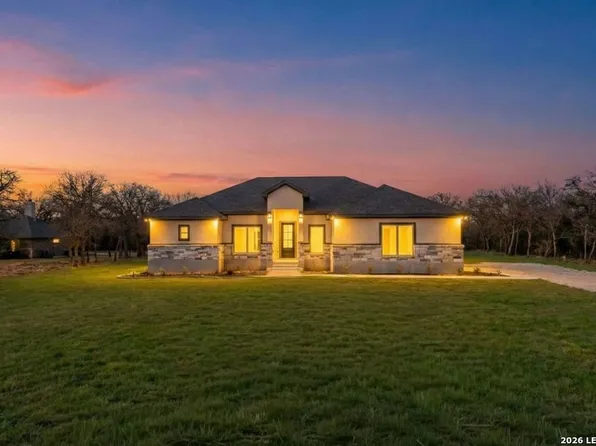 201 Sendera Crossing, La Vernia, TX 78121