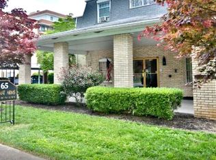 165 Thierman Ln APT 113, Saint Matthews, KY 40207